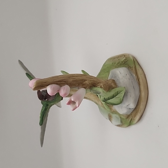 Vintage 1986 Anna's Hummingbird by Andrea - Picture 2 of 9